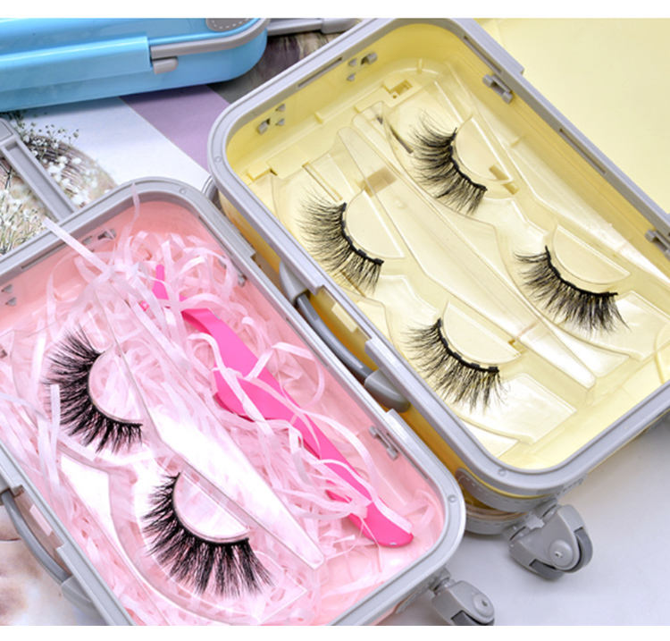 Mini Suitcase Cosmetic Organizer – Travel-Friendly Beauty Storage (Random color)